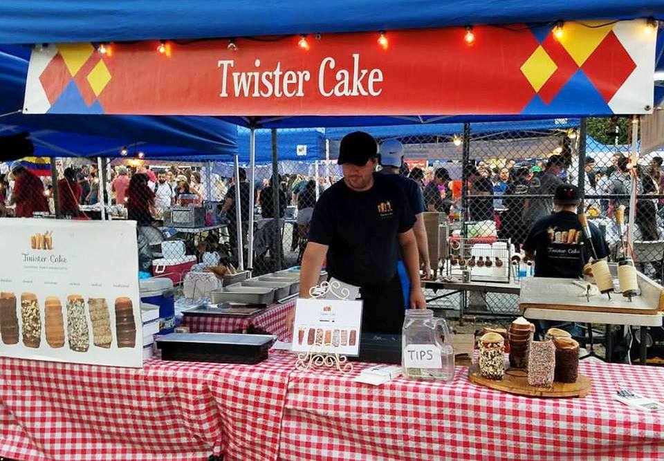 Twister Cake la Queens InternationalNight Market