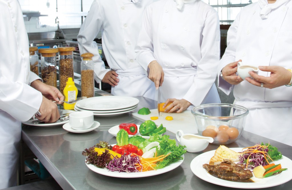 Horeca Bucatari farfurii mancare Horeca Bucatari farfurii mancare