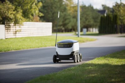 Just Eat va face livrari la domiciliu cu roboti in centrul Londrei